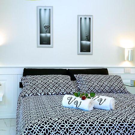 Villa Vittoria B&B - Wellness Terme di Miradolo Exteriör bild