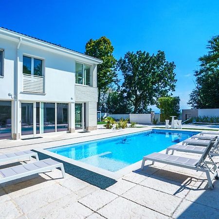Villa Vittoria B&B - Wellness Terme di Miradolo Exteriör bild