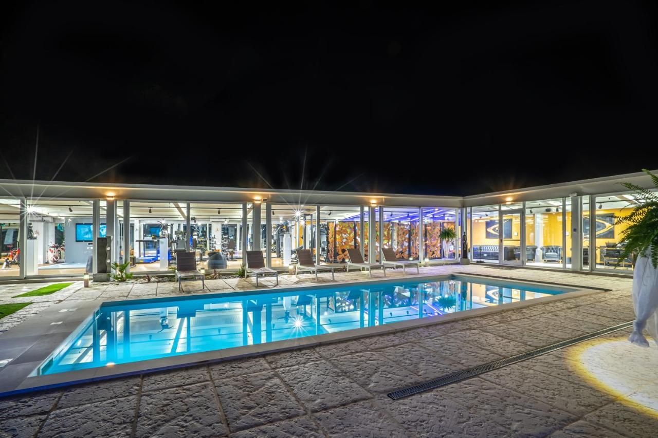 Villa Vittoria B&B - Wellness Terme di Miradolo Exteriör bild